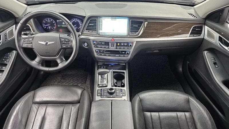 Genesis G80