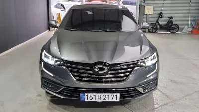 Renault SM6