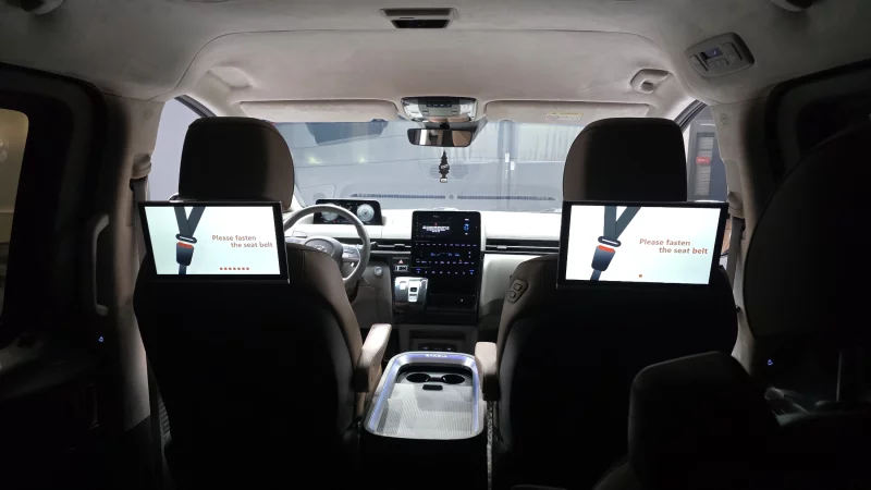 Hyundai Staria