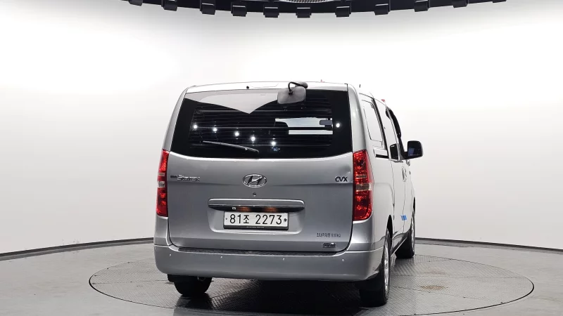 Hyundai Grand Starex