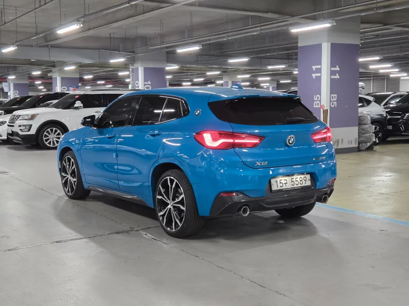 BMW X2