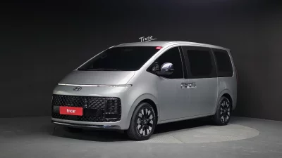Hyundai Staria