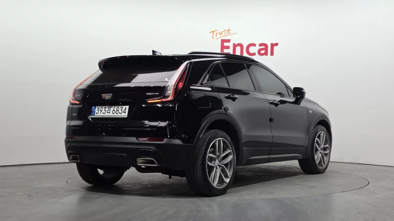 Cadillac XT4