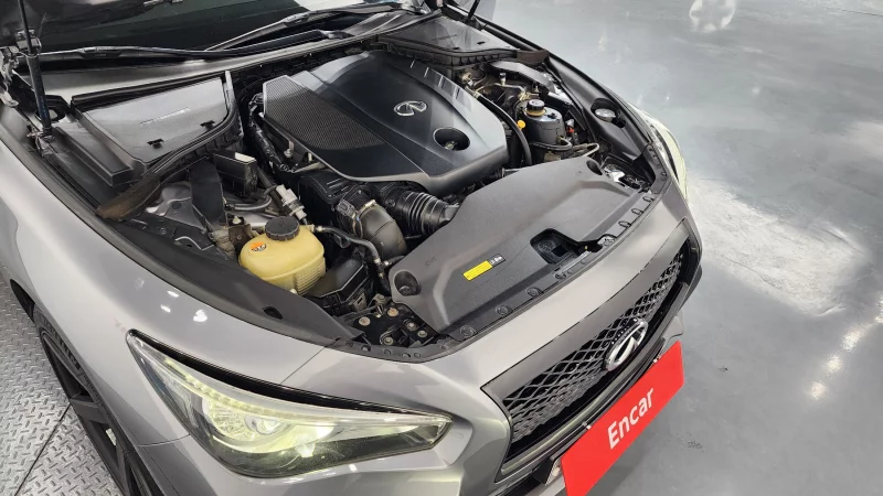 Infiniti Q50