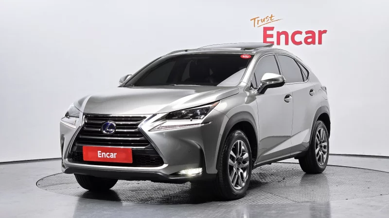 Lexus NX300h