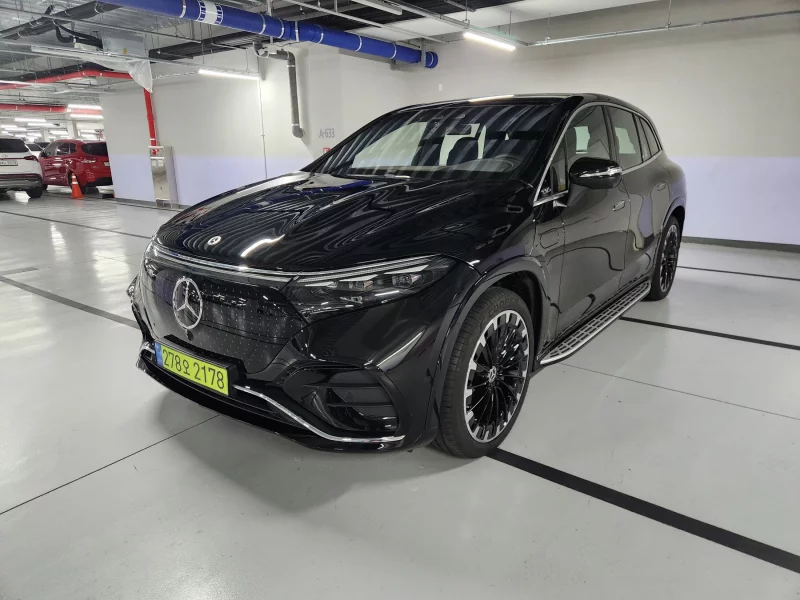 Mercedes-Benz EQS SUV
