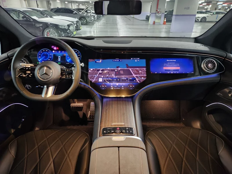 Mercedes-Benz EQS SUV