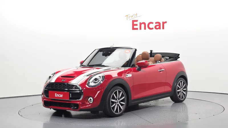 MINI Cooper Convertible