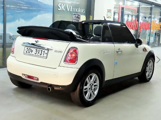 MINI Cooper Convertible