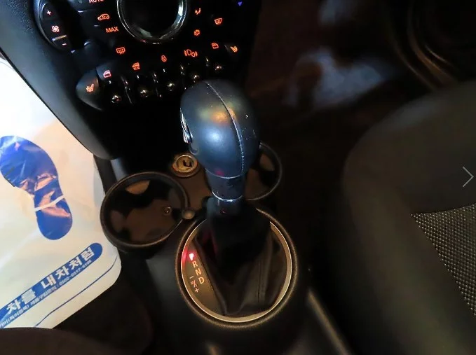 MINI Cooper Convertible