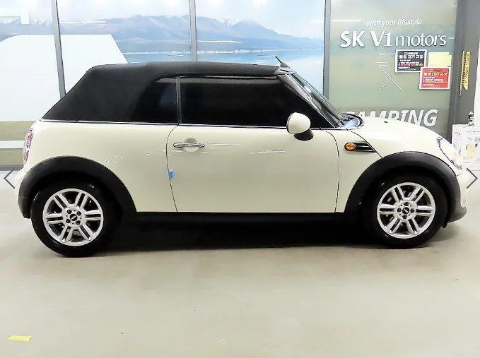 MINI Cooper Convertible