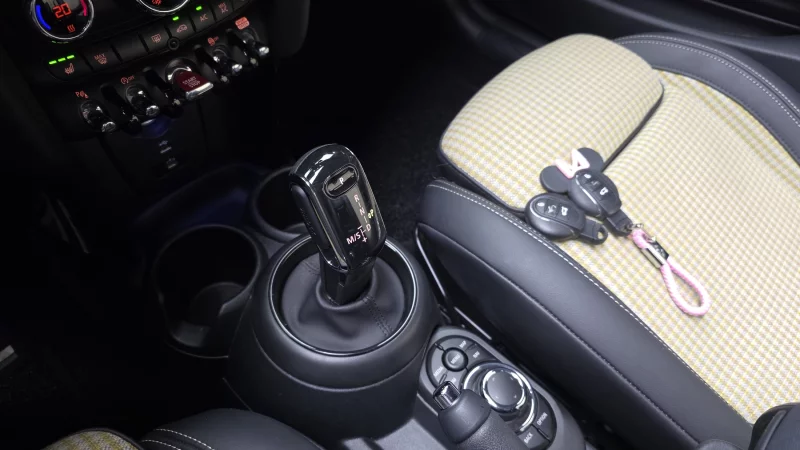 MINI Cooper Convertible