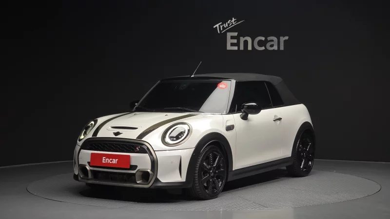 MINI Cooper Convertible