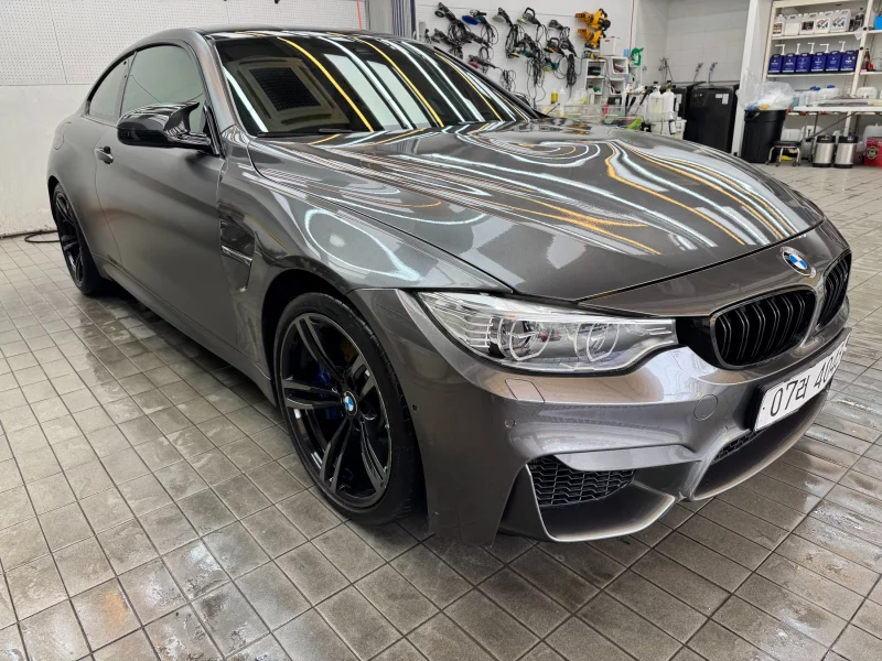 BMW M4