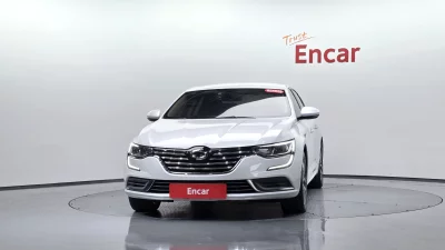 Renault SM6