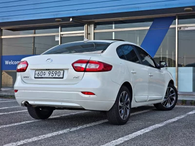 Renault SM3