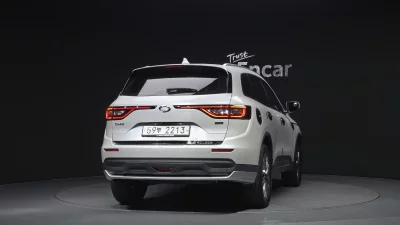 Renault QM6