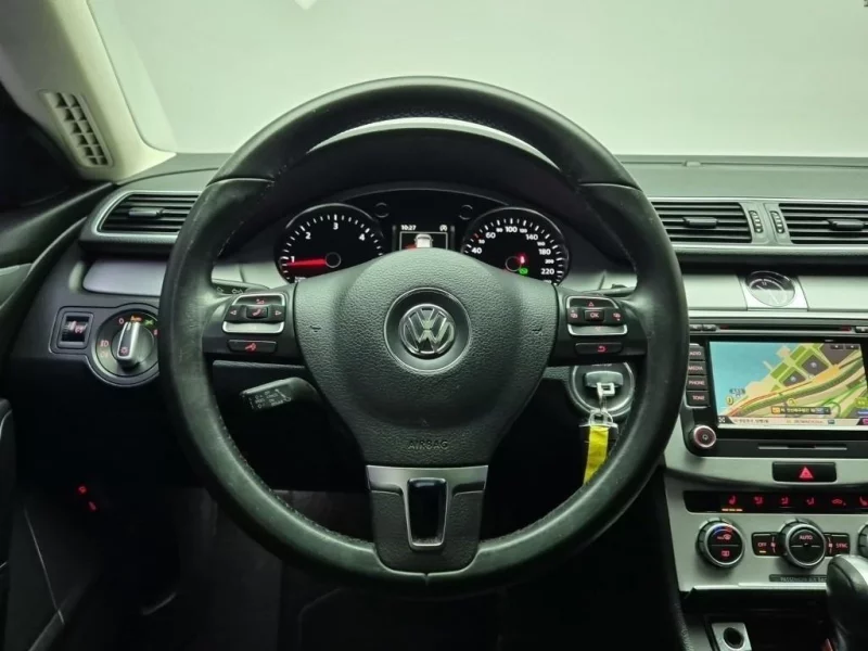 Volkswagen PASSAT CC