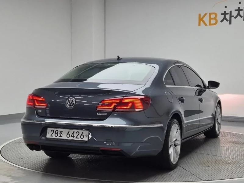 Volkswagen PASSAT CC