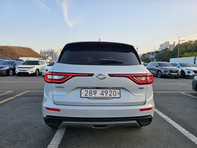 Renault QM6