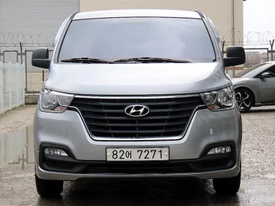 Hyundai Grand Starex