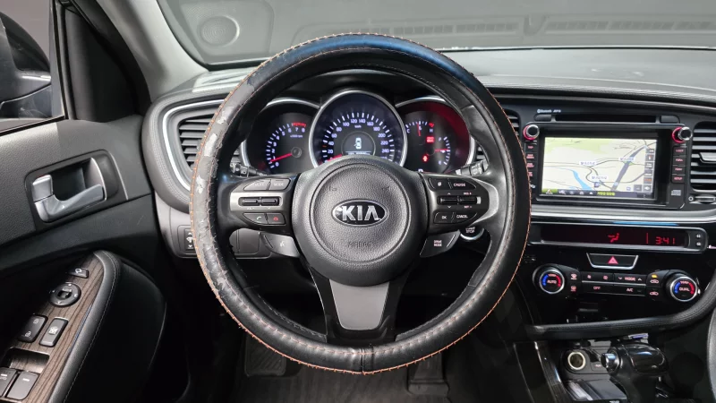 Kia K5
