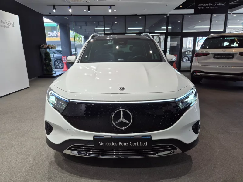Mercedes-Benz EQB