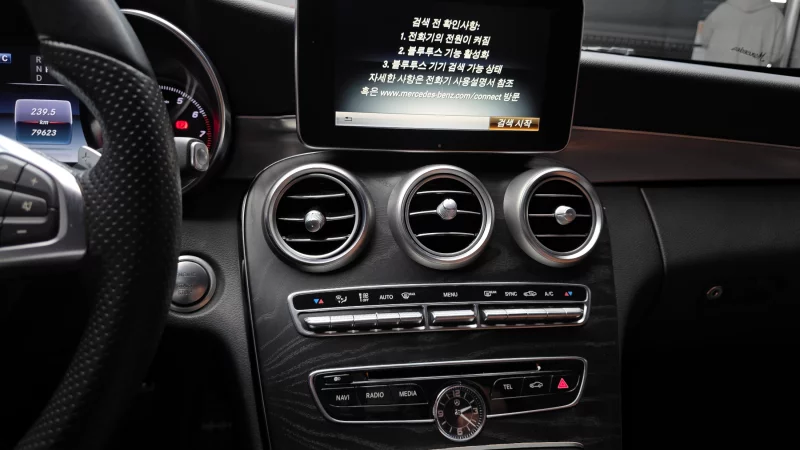 Mercedes-Benz C-Class