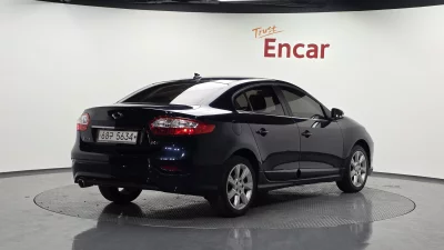 Renault SM3
