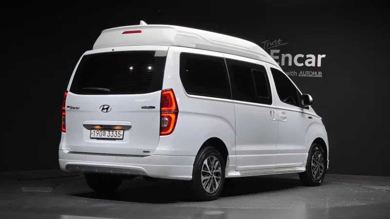 Hyundai Grand Starex