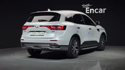 Renault QM6