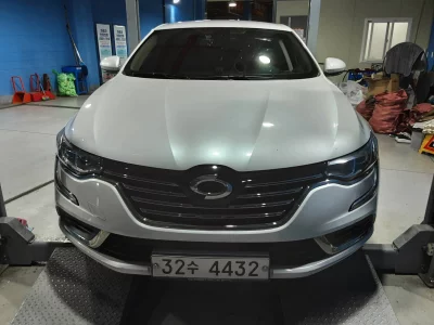 Renault SM6