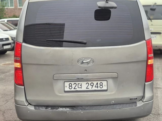 Hyundai Grand Starex