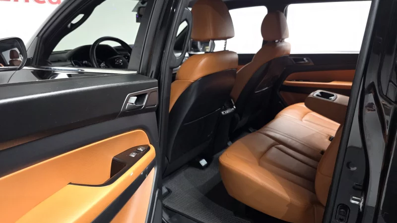 SsangYong Rexton Sports Khan