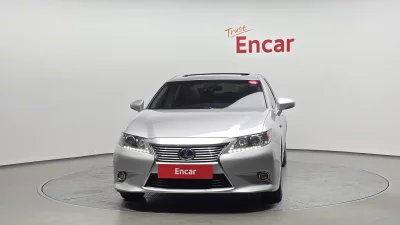 Lexus ES300h