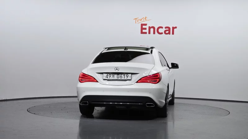 Mercedes-Benz CLA-Class