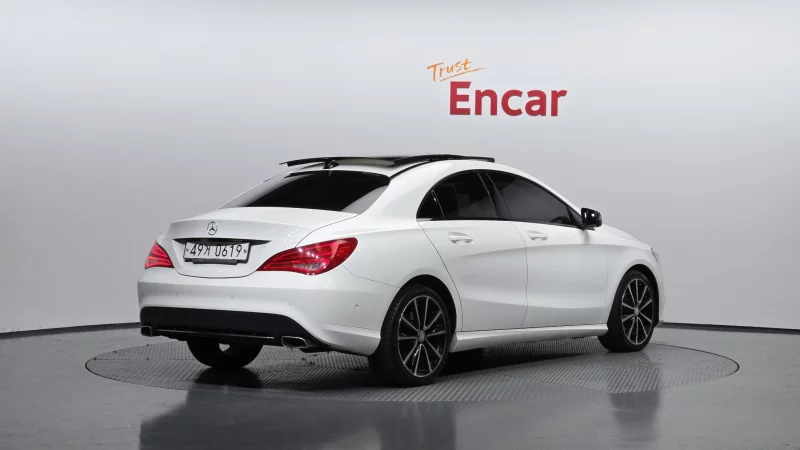 Mercedes-Benz CLA-Class
