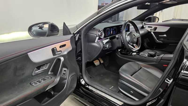 Mercedes-Benz CLA-Class