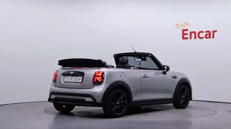 MINI Cooper Convertible