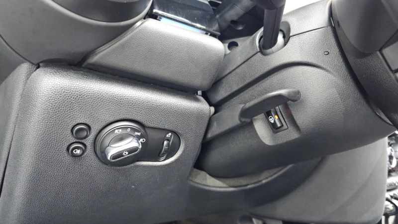 MINI Cooper Convertible