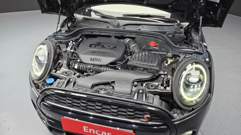 MINI Cooper Convertible