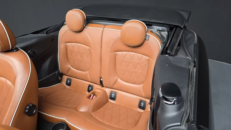 MINI Cooper Convertible