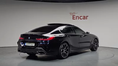 BMW 8-Series