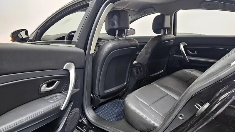 Renault SM5
