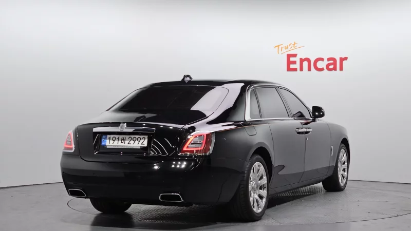 Rolls-Royce GHOST