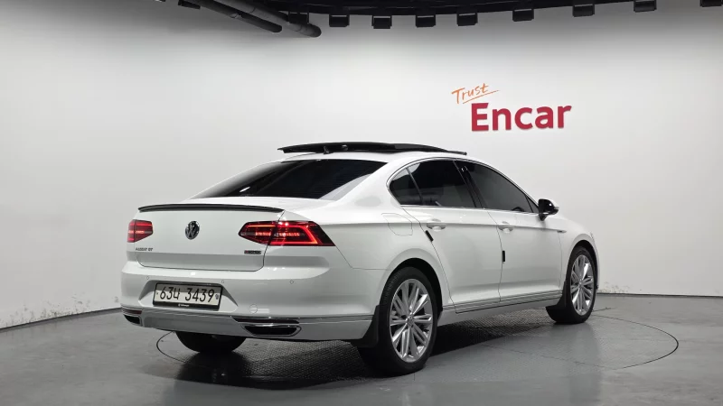 Volkswagen Passat GT