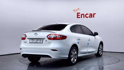 Renault SM3