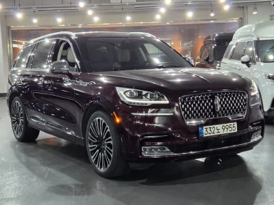 Lincoln AVIATOR