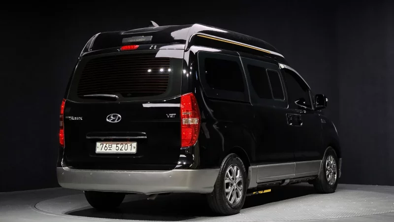 Hyundai Grand Starex