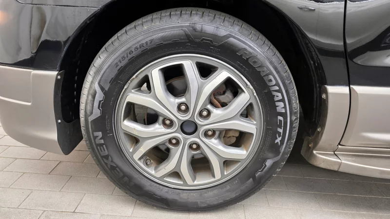 Hyundai Grand Starex